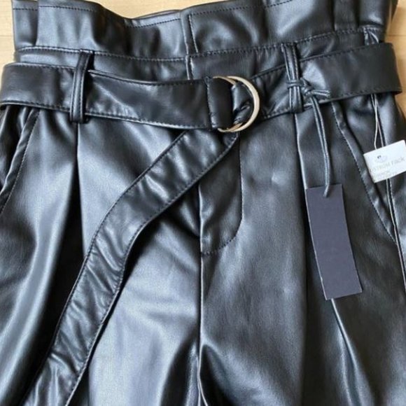 BlankNYC BNWT Belted vegan leather paperbag pants - Picture 4 of 6